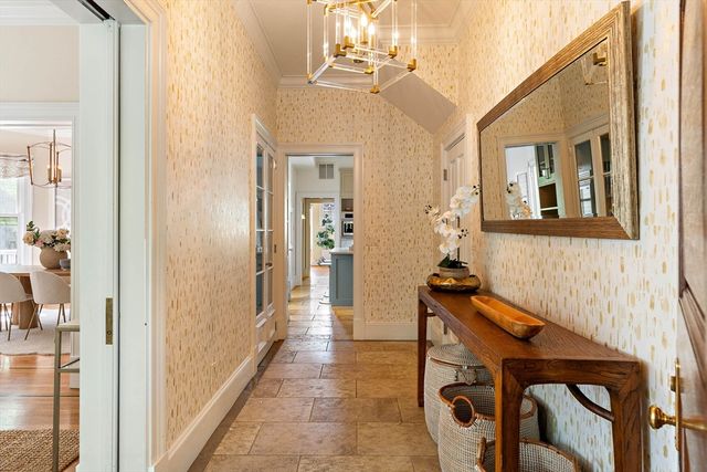 40 Mount Vernon Street 1, Cambridge, MA 02140
