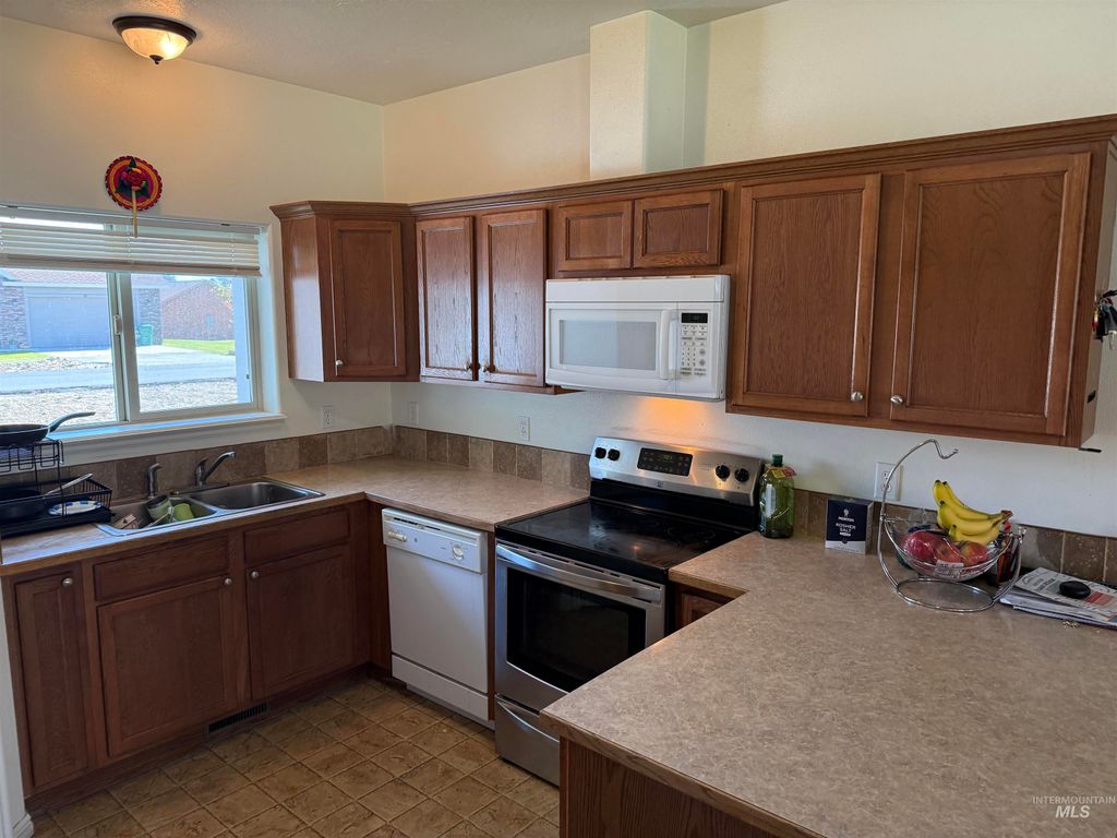 13 Charters Drive, Donnelly, ID 83615 photo 5