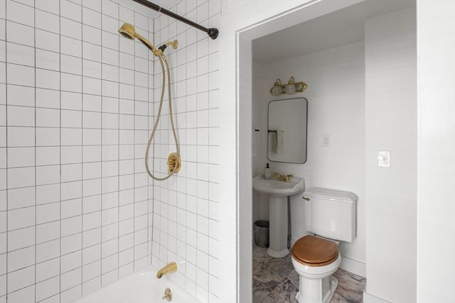 2 Highland Terrace, Marblehead, MA 01945