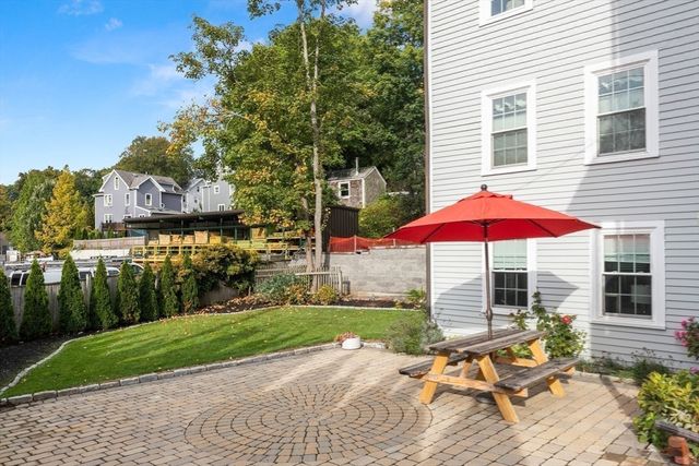 2 Highland Terrace, Marblehead, MA 01945