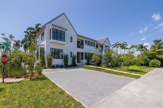 5262 La Gorce Dr, Miami Beach, FL 33140