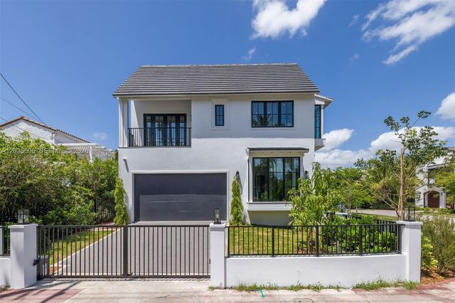 5262 La Gorce Dr, Miami Beach, FL 33140