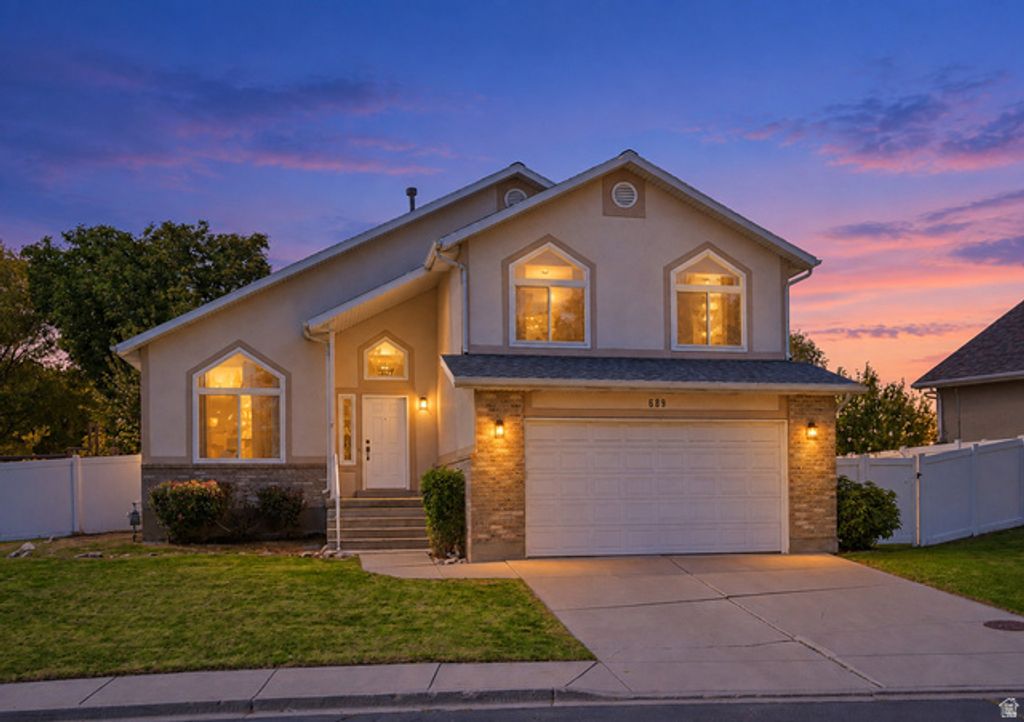 689 RIVERWALK DR, American Fork, UT 84003 — exterior