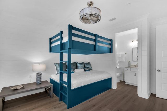 255 E Seahorse Circle, Santa Rosa Beach, FL 32459