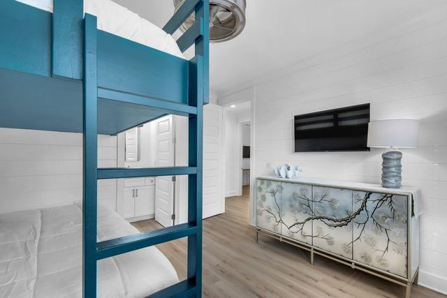 255 E Seahorse Circle, Santa Rosa Beach, FL 32459