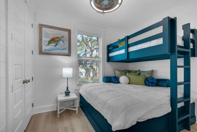 255 E Seahorse Circle, Santa Rosa Beach, FL 32459