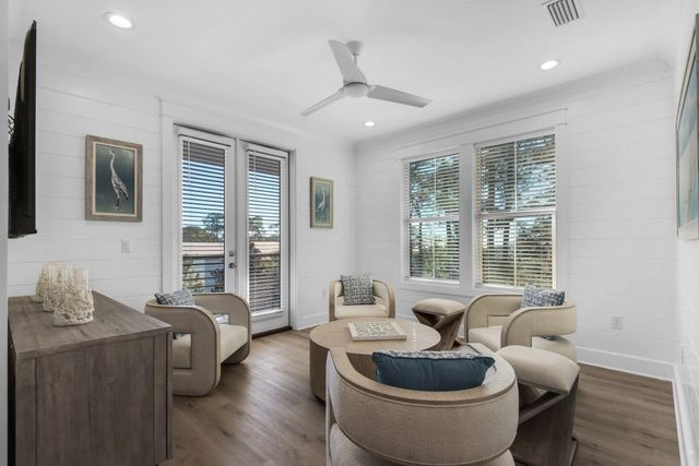 255 E Seahorse Circle, Santa Rosa Beach, FL 32459