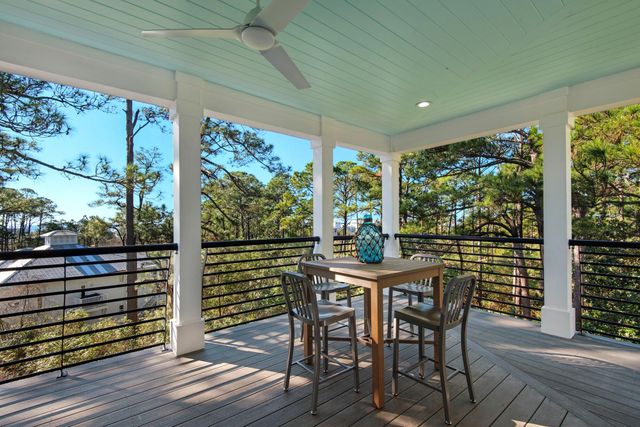 255 E Seahorse Circle, Santa Rosa Beach, FL 32459