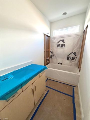 4246 Quartersaw Lane, Clemmons, NC 27012