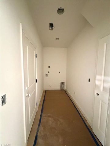 4246 Quartersaw Lane, Clemmons, NC 27012