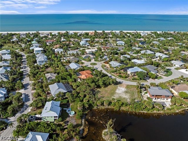 564 Chert CT, Sanibel, FL 33957