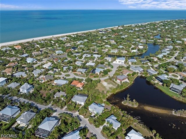 564 Chert CT, Sanibel, FL 33957