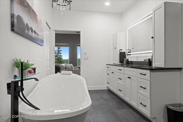3002 E Long Beach Circle, Wasilla, AK 99654