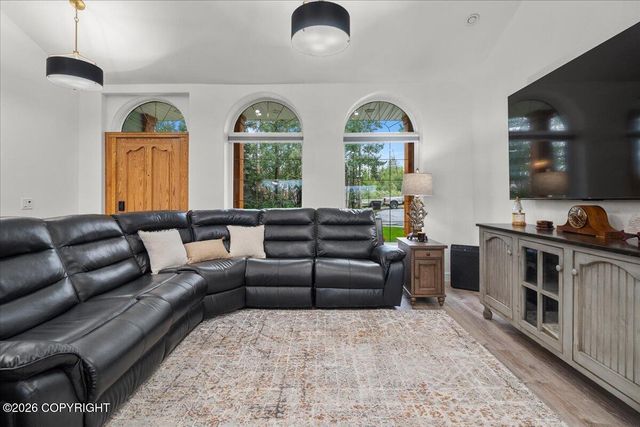 3002 E Long Beach Circle, Wasilla, AK 99654