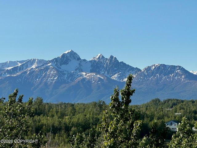 3002 E Long Beach Circle, Wasilla, AK 99654