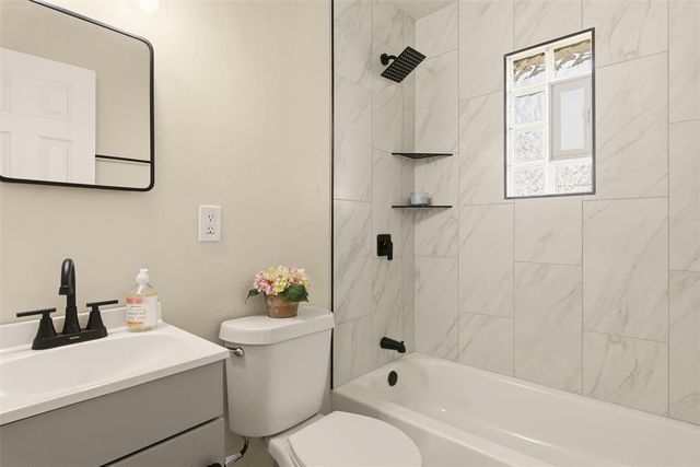 5029 NW 47th Street, Warr Acres, OK 73122