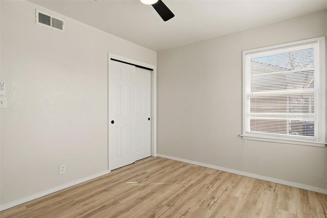 5029 NW 47th Street, Warr Acres, OK 73122