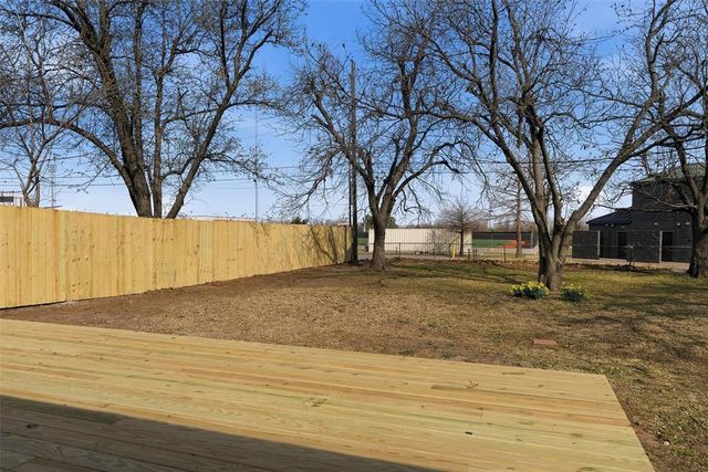 5029 NW 47th Street, Warr Acres, OK 73122