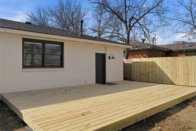 5029 NW 47th Street, Warr Acres, OK 73122