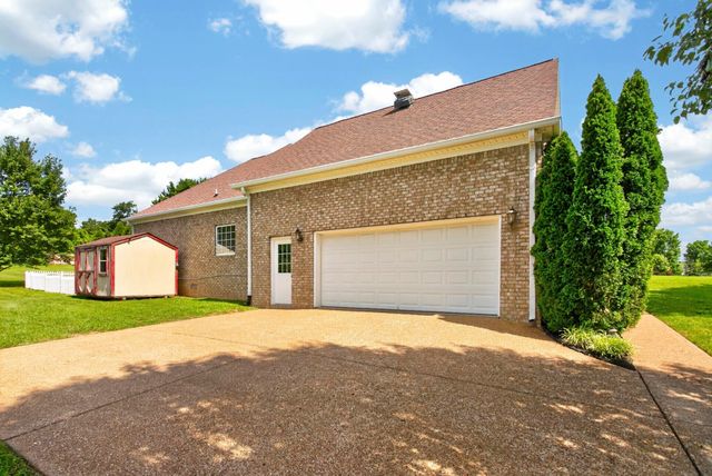 2305 Clara Mathis Rd, Spring Hill, TN 37174