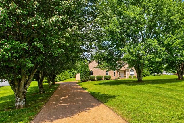2305 Clara Mathis Rd, Spring Hill, TN 37174