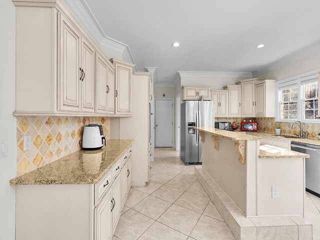 129 Preserve Parkway, Ball Ground, GA 30107