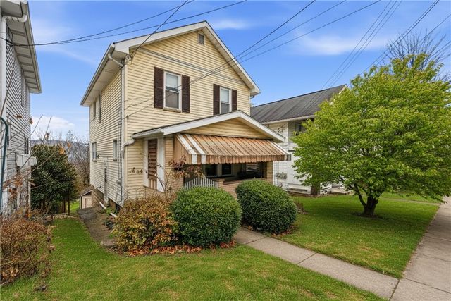 711 Hiland Ave, Coraopolis, PA 15108