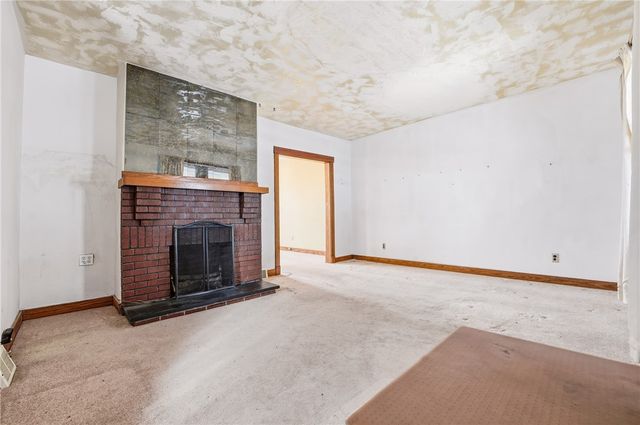 711 Hiland Ave, Coraopolis, PA 15108