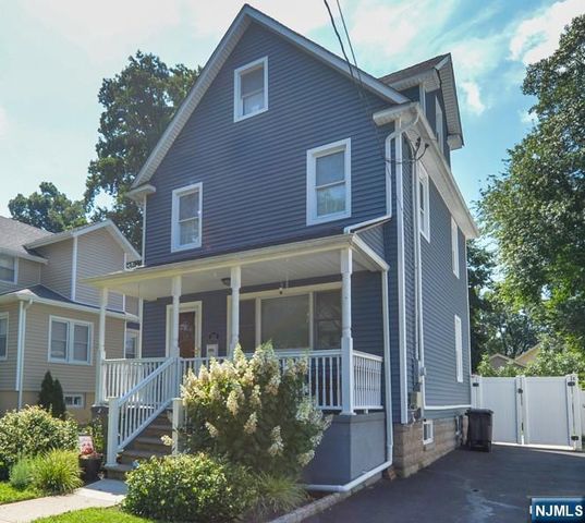 111 Cresskill Avenue, Dumont, NJ 07628