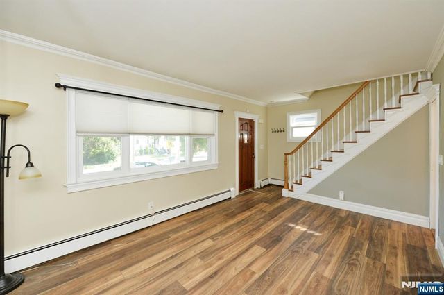 111 Cresskill Avenue, Dumont, NJ 07628