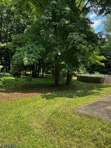 1565 Amwell Rd, Franklin Twp., NJ 08873