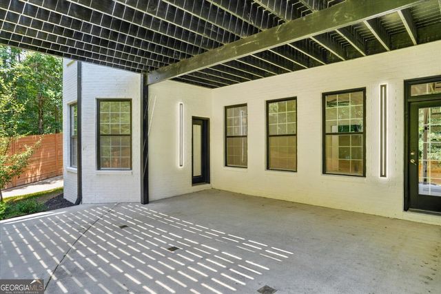 3285 Stonewall Tell Road, South Fulton, GA 30349