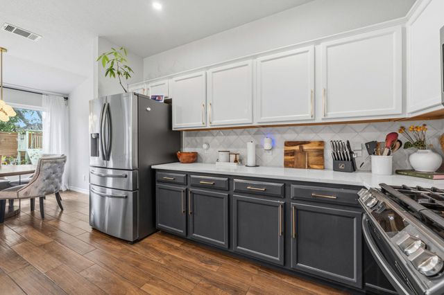 9400 Lightwood LOOP, Austin, TX 78748
