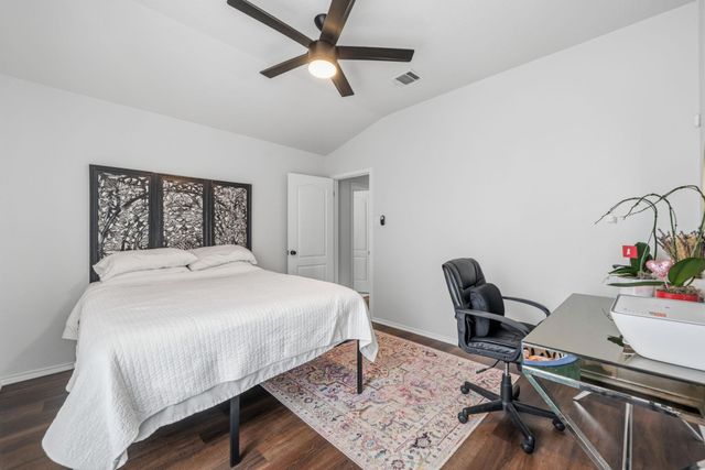 9400 Lightwood LOOP, Austin, TX 78748