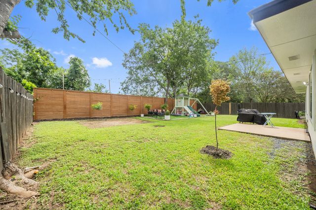 9400 Lightwood LOOP, Austin, TX 78748