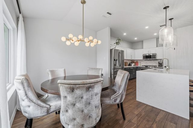 9400 Lightwood LOOP, Austin, TX 78748