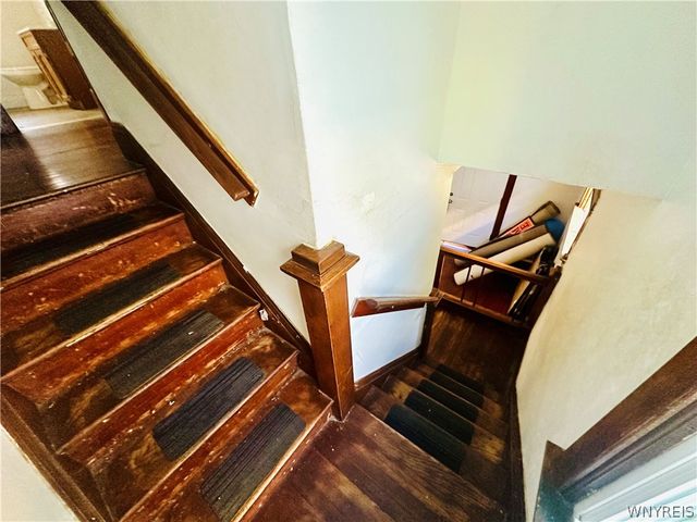 1859 Niagara Avenue, Niagara Falls, NY 14305