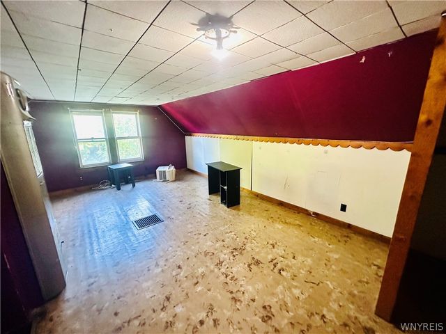 1859 Niagara Avenue, Niagara Falls, NY 14305