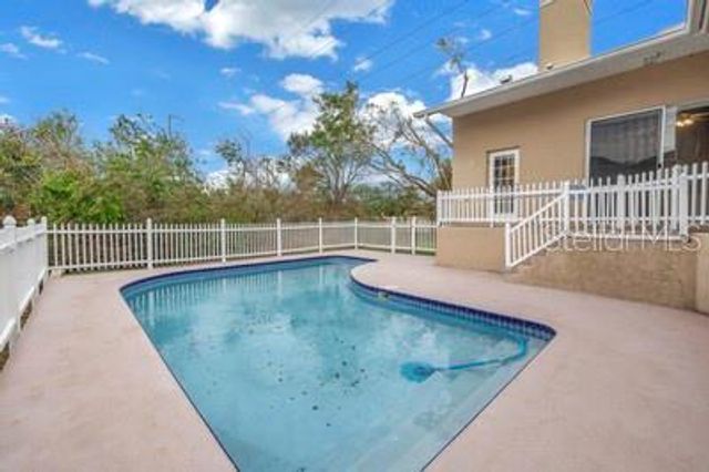 7380 PEBBLE BEACH LANE, Seminole, FL 33777