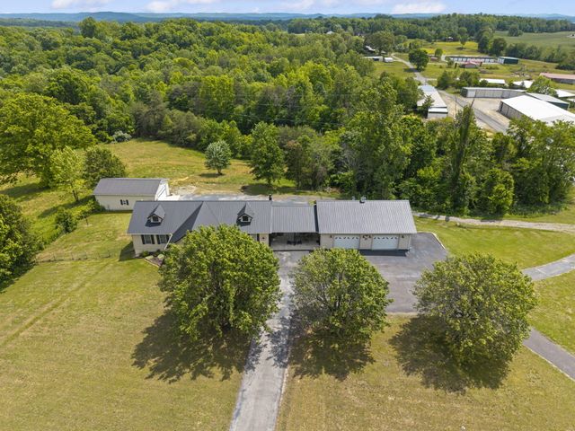 11279 Kentucky 196, Nancy, KY 42544