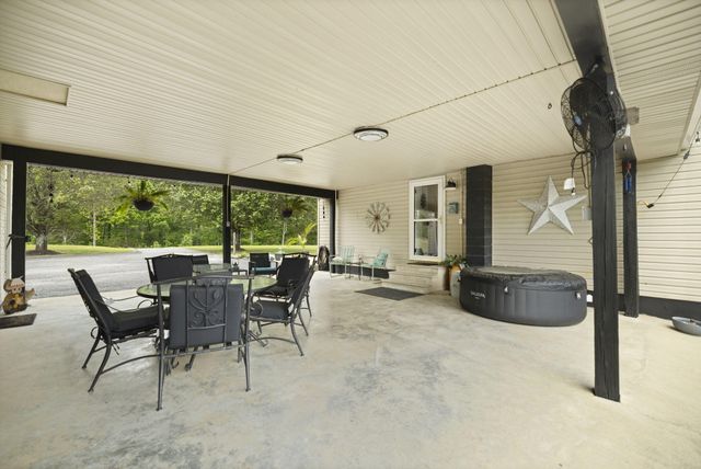 11279 Kentucky 196, Nancy, KY 42544