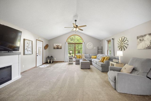 11279 Kentucky 196, Nancy, KY 42544