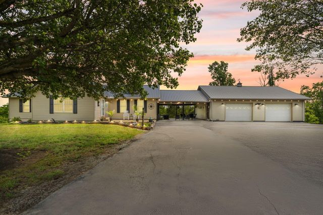 11279 Kentucky 196, Nancy, KY 42544