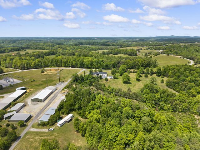 11279 Kentucky 196, Nancy, KY 42544