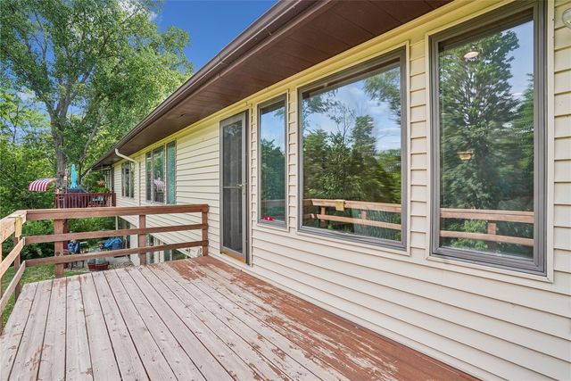 1585 Matterhorn Drive NE, Cedar Rapids, IA 52402