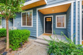 6633 NE 188th Court #5, Kenmore, WA 98028