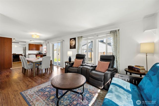 28046 121st Avenue SE, Kent, WA 98030