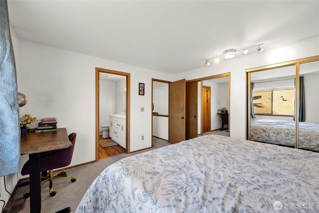 28046 121st Avenue SE, Kent, WA 98030