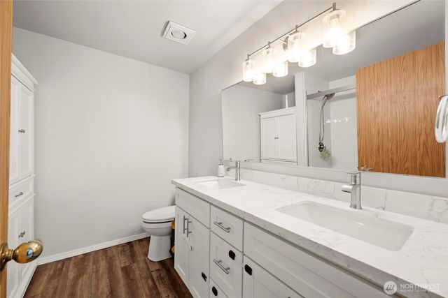 28046 121st Avenue SE, Kent, WA 98030