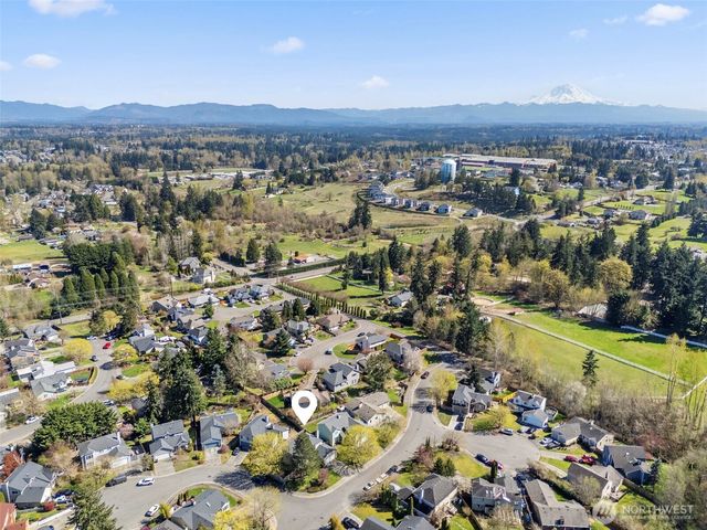 28046 121st Avenue SE, Kent, WA 98030
